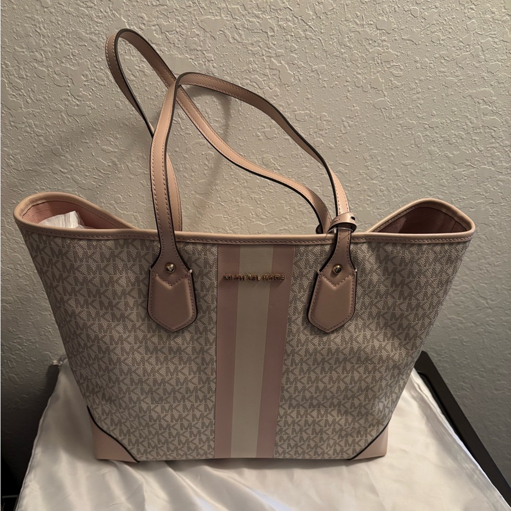 Michael Kors Cream and Pink Signature Tote
